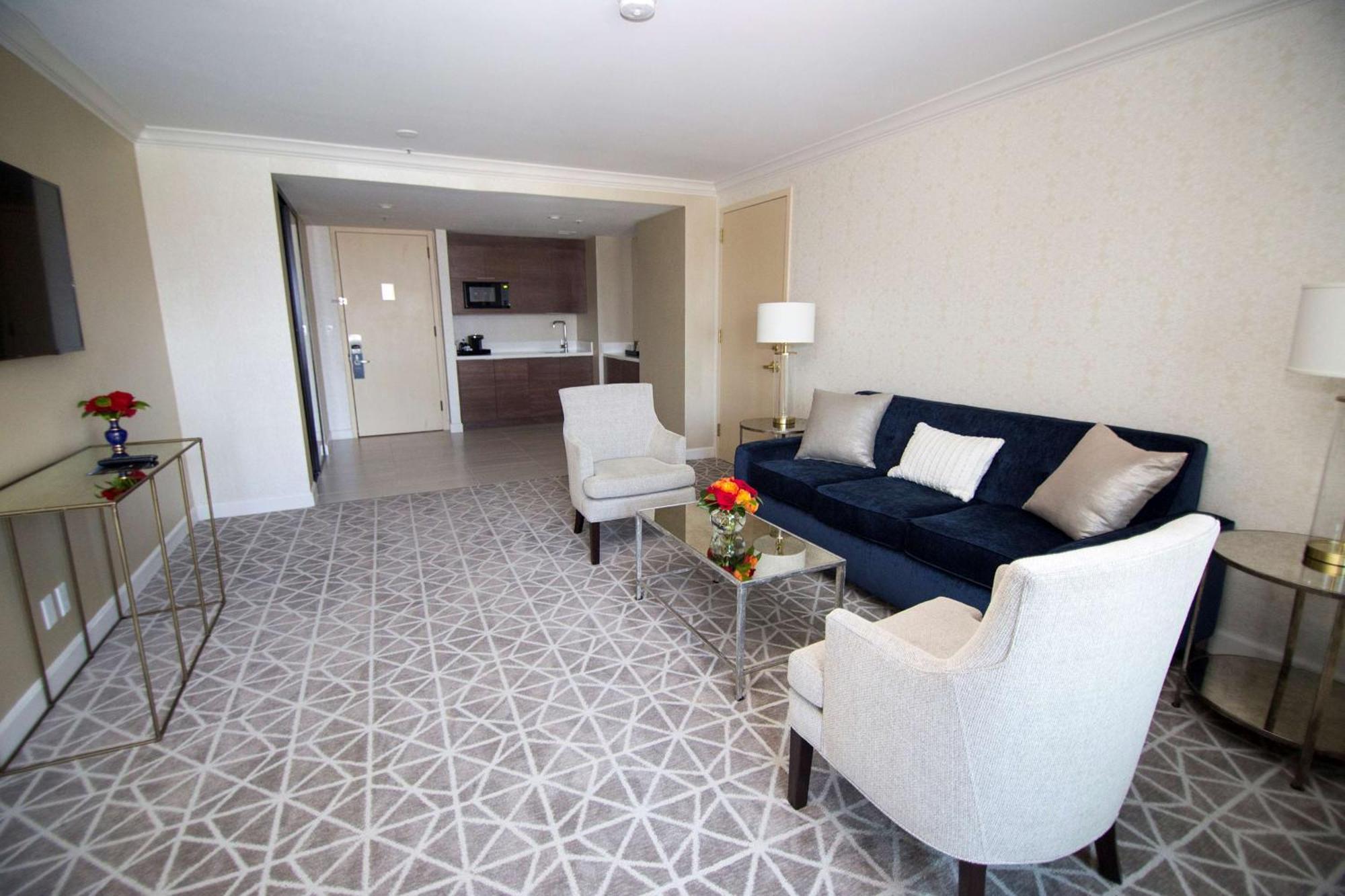 Hilton Los Angeles-Universal City מראה חיצוני תמונה