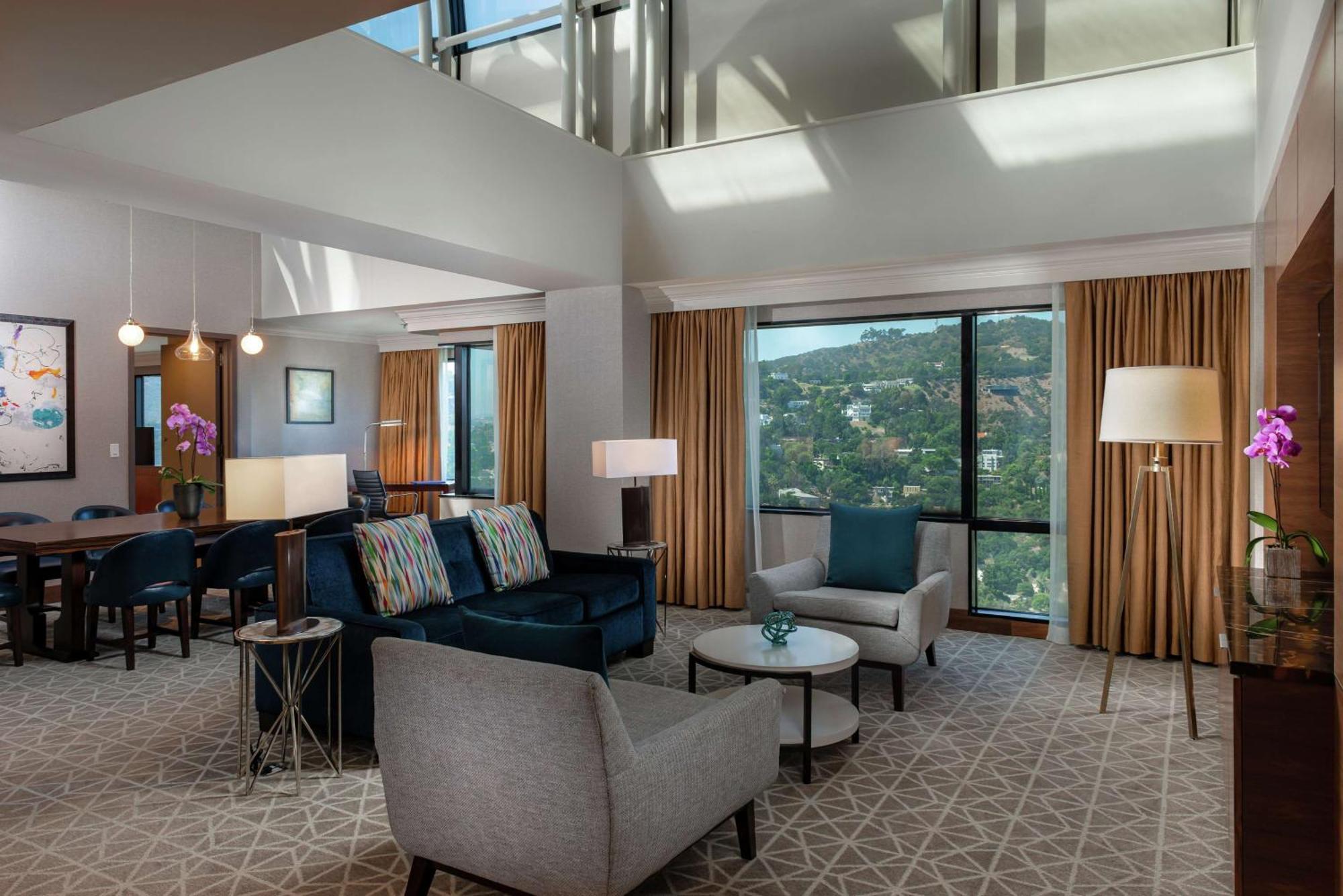 Hilton Los Angeles-Universal City מראה חיצוני תמונה