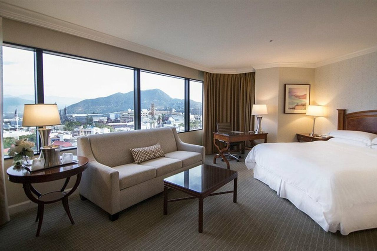 Hilton Los Angeles-Universal City מראה חיצוני תמונה